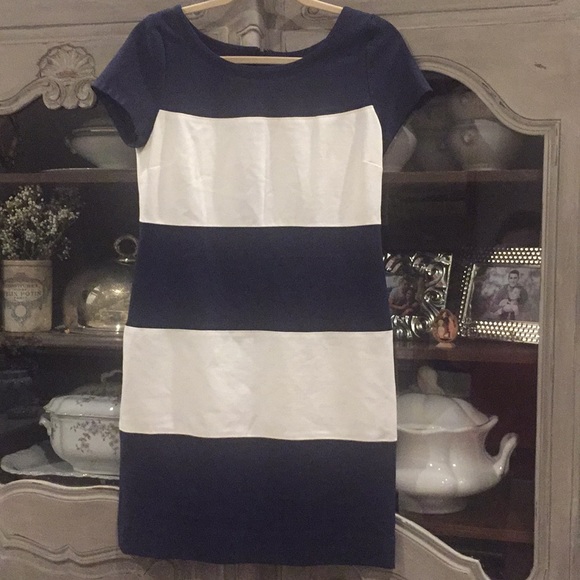 Banana Republic Dresses & Skirts - Banana Republic Blue & White Dress